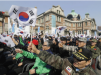 Korean War veterans gather in Seoul to protest North Korean nuclear threats in March, 2016.